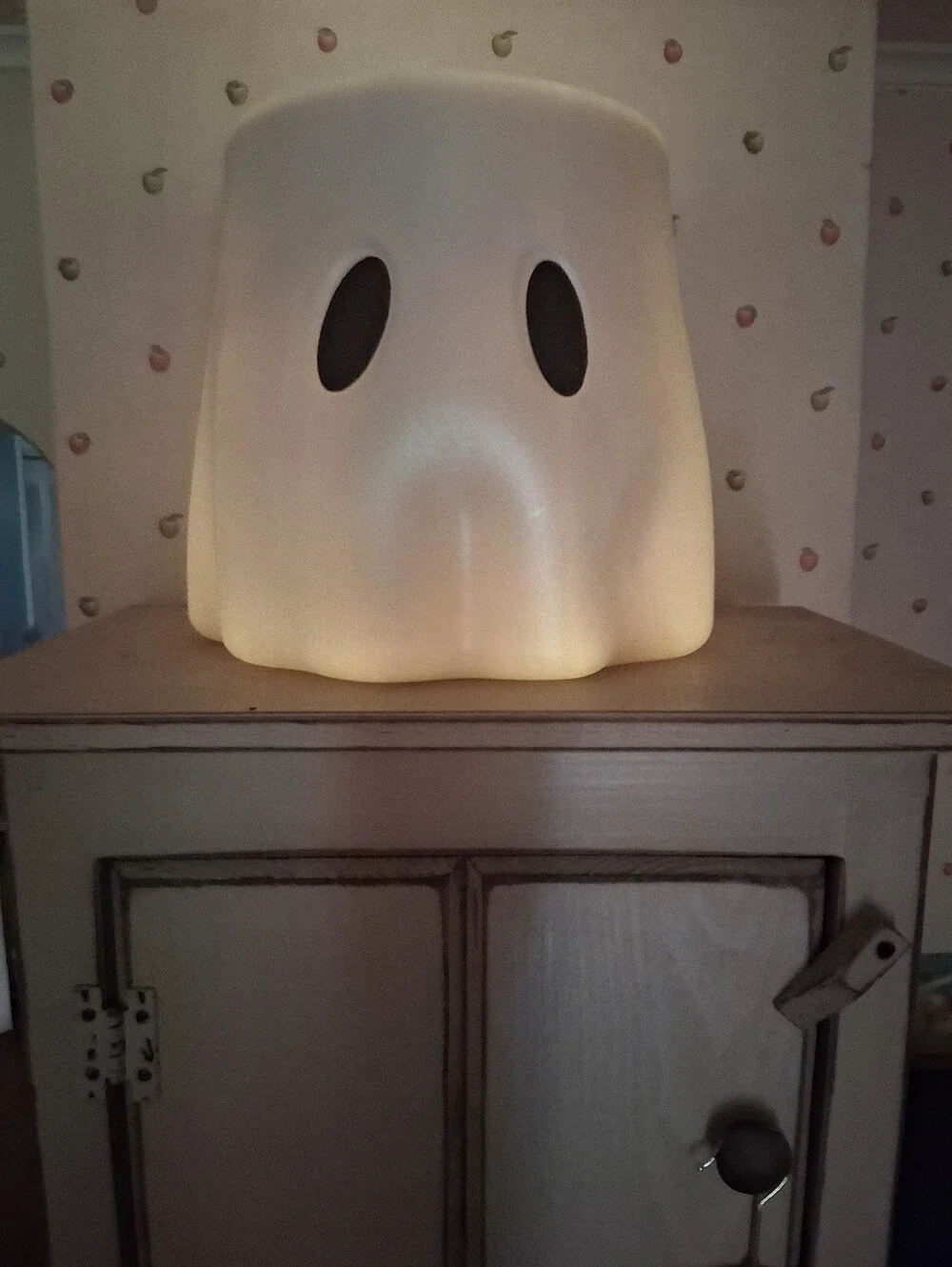NWT Viral Dollar General Set Of 3 White Ghost Treat/Planters